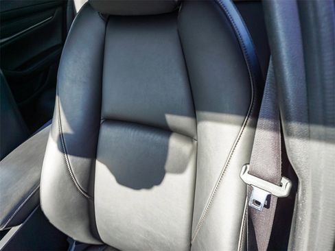 Used 2024 MAZDA MAZDA3 s image 20