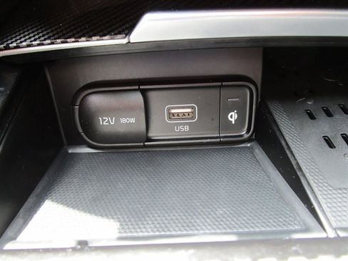 Used 2022 Kia Stinger GT2 AWD/4WD image 35