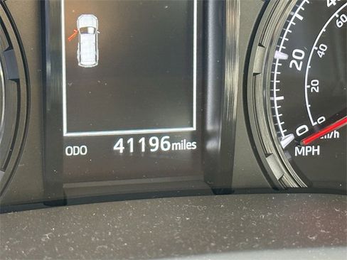 Used 2024 Toyota 4Runner SR5 Premium image 9