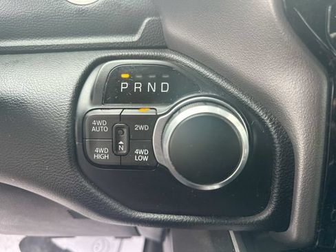 Used 2022 RAM 1500 Big Horn AWD/4WD image 22