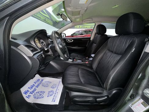 Used 2018 Nissan Sentra SV FWD image 17