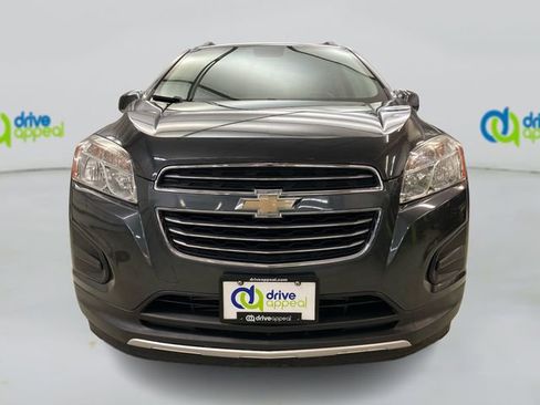 Used 2016 Chevrolet Trax LT w/ LT Convenience Package image 14