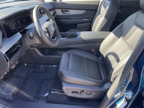 Certified 2025 Nissan Murano SL image 14