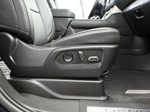 Used 2023 GMC Yukon Denali w/ Denali Reserve Package AWD/4WD image 61