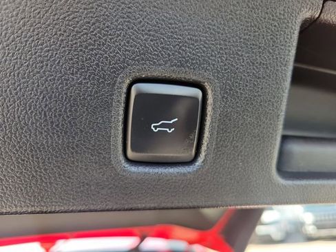 Certified 2024 Ford Escape Active AWD/4WD image 29