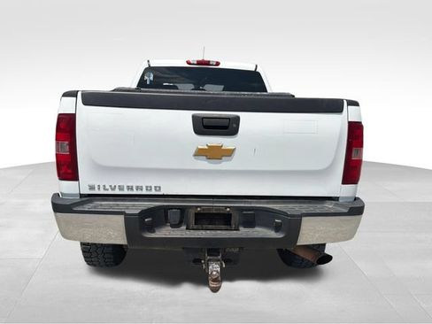 Used 2012 Chevrolet Silverado 2500 W/T AWD/4WD image 8