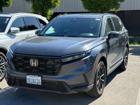 Used 2023 Honda CR-V Sport image 2