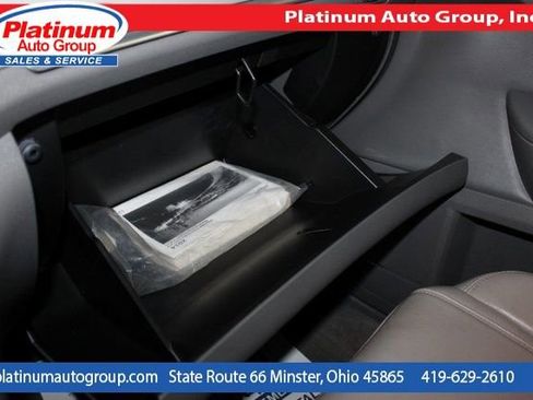 Used 2014 Chevrolet Traverse LTZ image 24