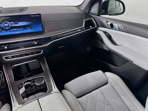 Certified 2024 BMW X5 xDrive40i w/ M Sport Package image 24