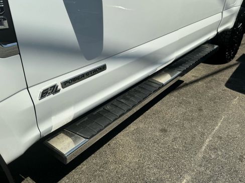 Used 2019 Ford F250 XLT image 12