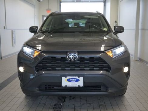 Used 2020 Toyota RAV4 XLE w/ Convenience Package AWD/4WD image 17