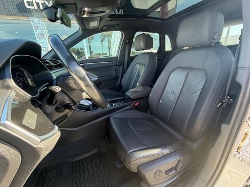 Used 2019 Audi Q3 2.0T Premium w/ Convenience Package AWD/4WD image 13