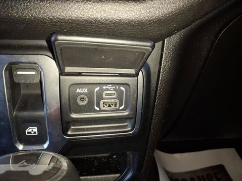 Certified 2024 Jeep Wrangler Sport S image 13