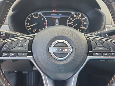 Used 2024 Nissan Altima 2.5 SR FWD image 22