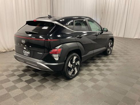Used 2024 Hyundai Kona Limited image 2