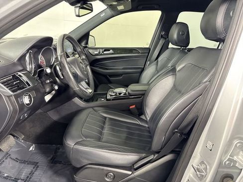 Used 2019 Mercedes-Benz GLS 450 4MATIC image 19