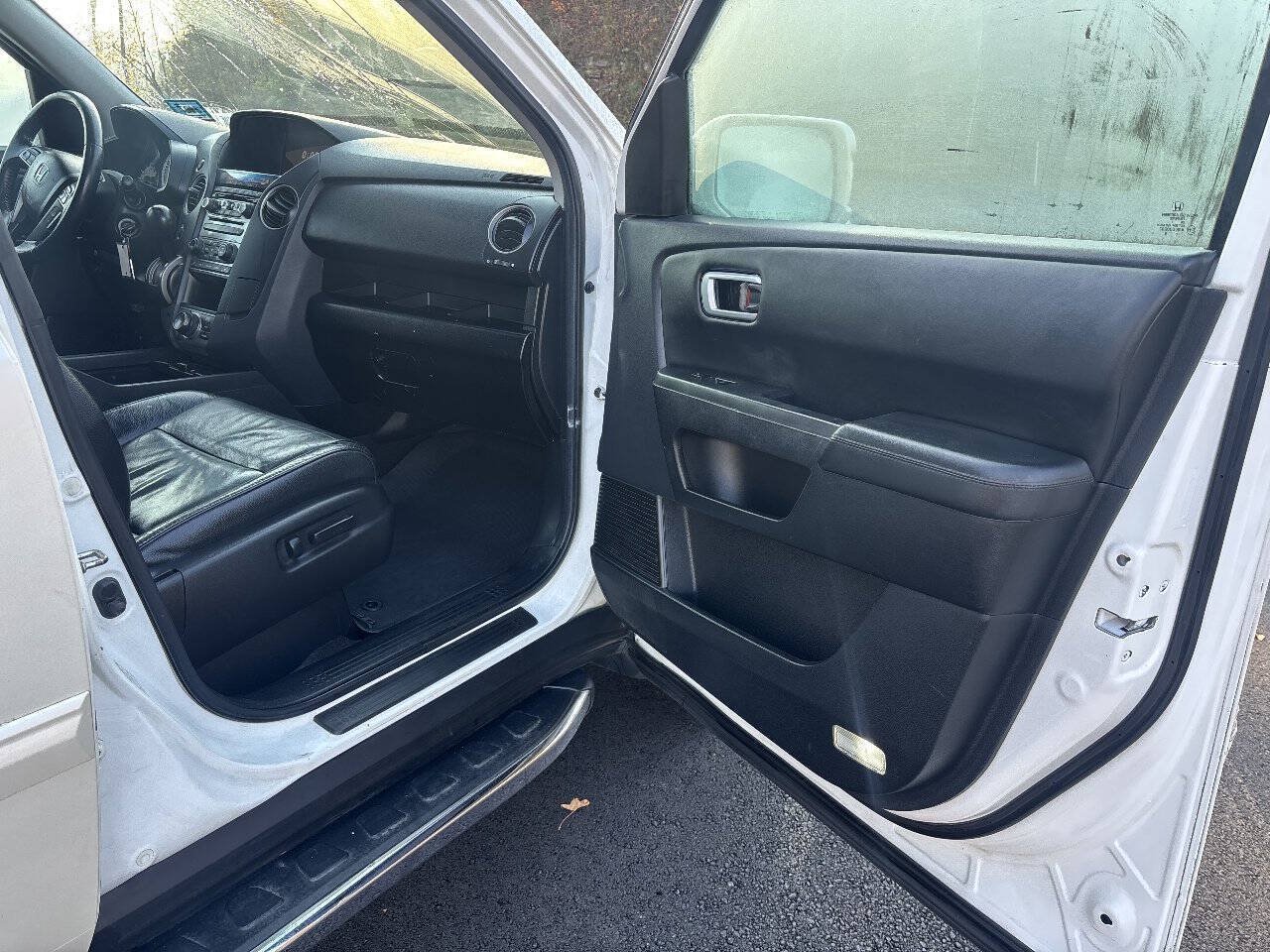 Used 2012 Honda Pilot Touring image 22