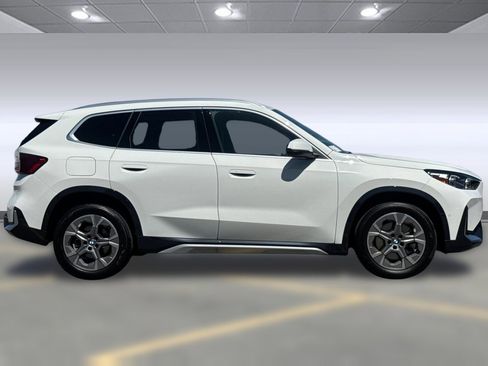 Used 2025 BMW X1 xDrive28i w/ Convenience Package AWD/4WD image 8