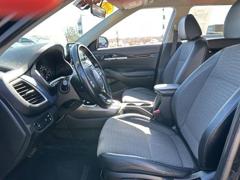 Used 2021 Kia Seltos S image 34