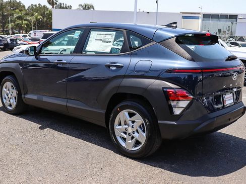 New 2026 Hyundai Kona SE FWD image 8
