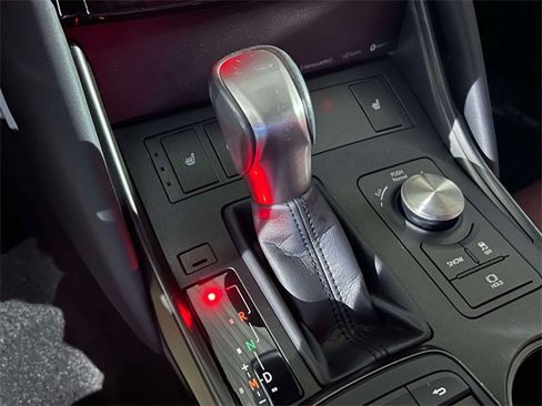 Used 2025 Lexus IS 350 F Sport image 36