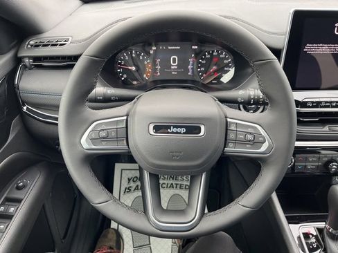 New 2026 Jeep Compass Limited image 10