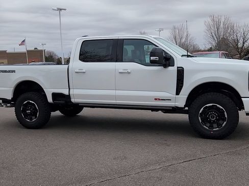 New 2026 Ford F250 Lariat w/ Tremor Off-Road Package image 9