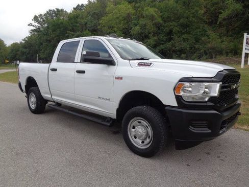 Used 2022 RAM 2500 Tradesman AWD/4WD image 9