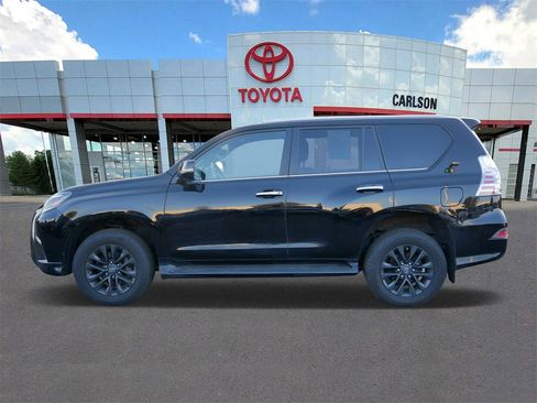 Used 2023 Lexus GX 460 Premium w/ Premium Plus Package image 7
