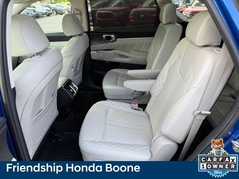 Used 2023 Kia Sorento SX AWD/4WD image 40