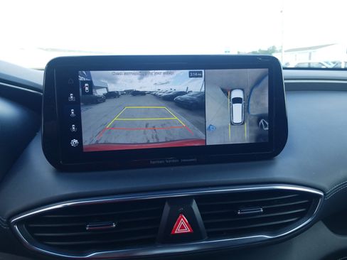 Used 2023 Hyundai Santa Fe SEL w/ Premium Package image 21