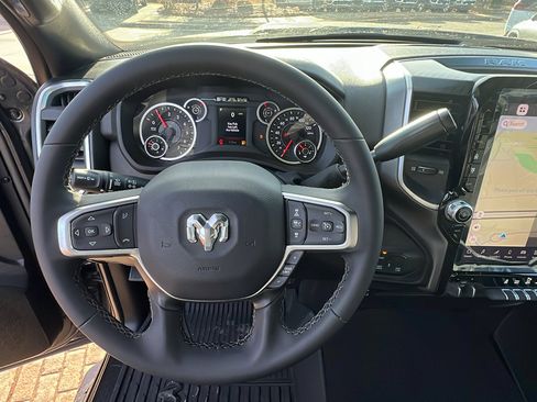 Used 2025 RAM 2500 Big Horn image 25