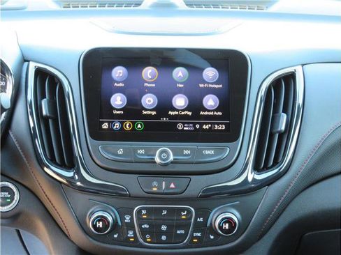 Used 2023 Chevrolet Equinox RS w/ RS Leather Package image 7