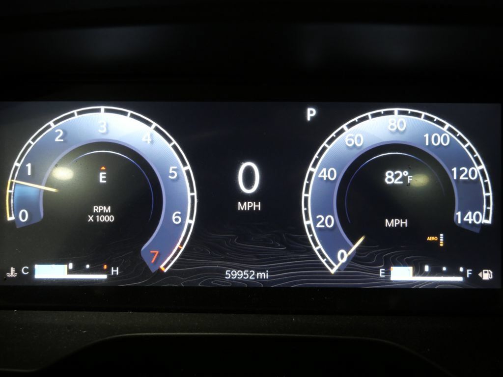 Used 2022 Jeep Grand Cherokee Overland w/ Luxury Tech Group IV AWD/4WD image 17