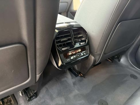 Certified 2022 BMW iX xDrive50 w/ Sport Package AWD/4WD image 16