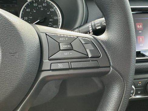 New 2025 Nissan Kicks Play S image 16