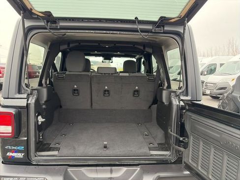 Used 2025 Jeep Wrangler Unlimited Sport S 4xe image 10