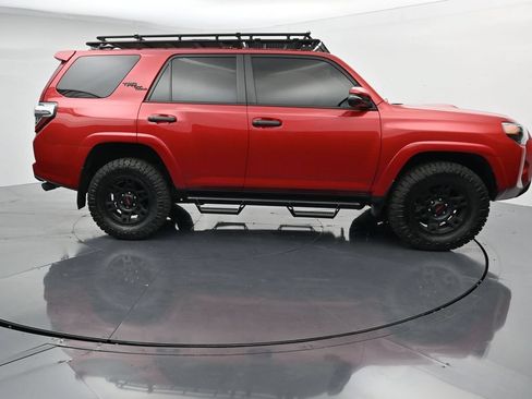 Used 2023 Toyota 4Runner TRD Off-Road Premium w/ Moonroof Package AWD/4WD image 9