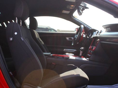 Used 2019 Ford Mustang Coupe w/ Equipment Group 101A RWD image 11