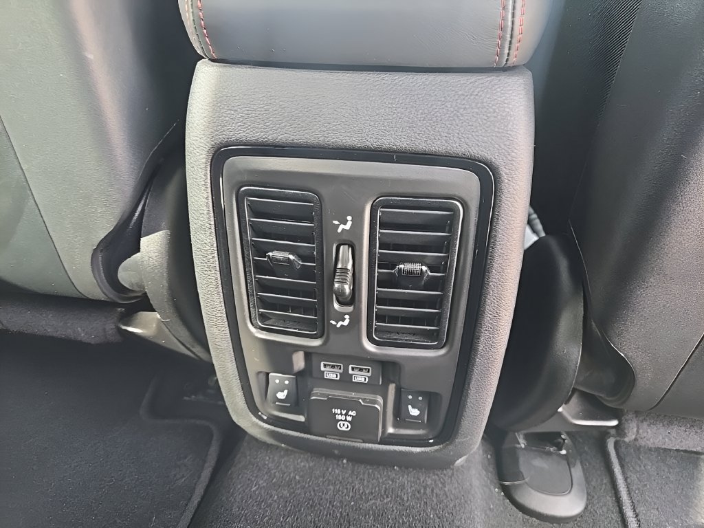 Used 2023 Dodge Durango GT AWD/4WD image 23