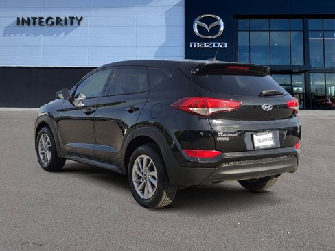 Used 2017 Hyundai Tucson SE FWD image 4