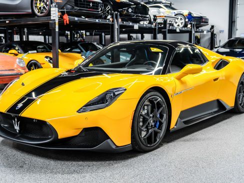 Used 2023 Maserati MC20 Spyder image 30