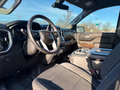 Used 2020 GMC Sierra 1500 SLE w/ SLE Value Package image 14