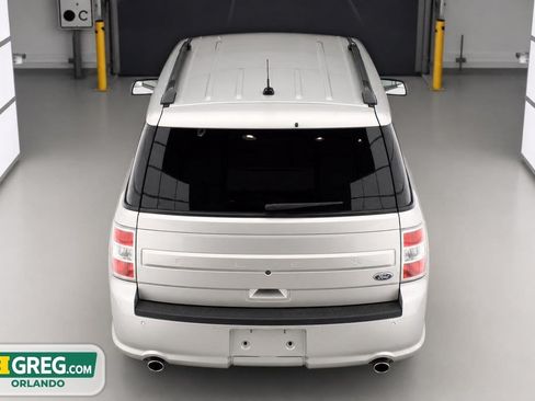 Used 2019 Ford Flex SE FWD image 11