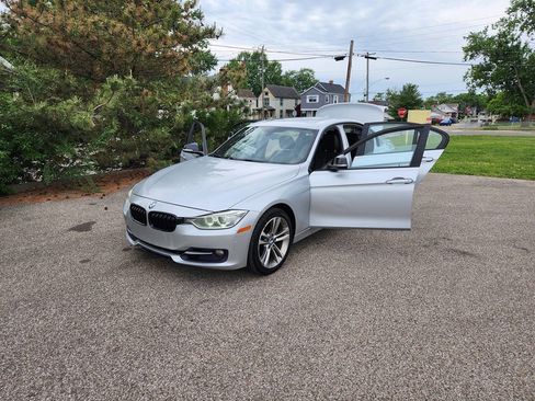 Used 2014 BMW 328i xDrive Sedan AWD/4WD image 30