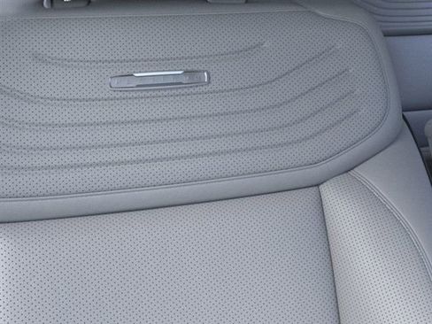 New 2025 Ford Expedition Platinum w/ Platinum Ultimate Package image 16