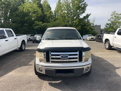 Used 2011 Ford F150 XLT RWD image 2