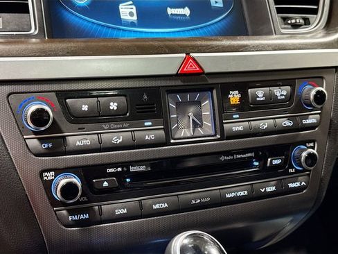 Used 2017 Genesis G80 3.8 w/ Option Group 03 image 18