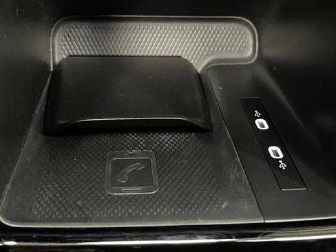 Used 2023 Volkswagen ID.4 Pro S Plus image 24