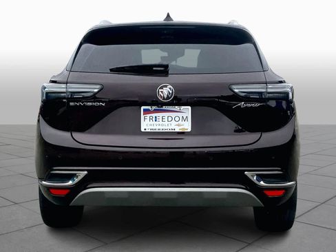 Used 2021 Buick Envision Avenir w/ Technology Package II image 4
